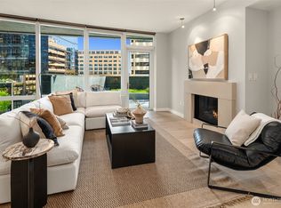 10700 NE 4th St UNIT 714, Bellevue, WA 98004