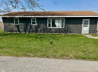 208 W North St, Kempton, IN