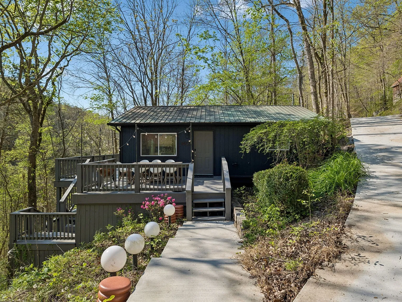 2 bed, 1.5 bath, 1175 sqft, $20,000 — Photo 1