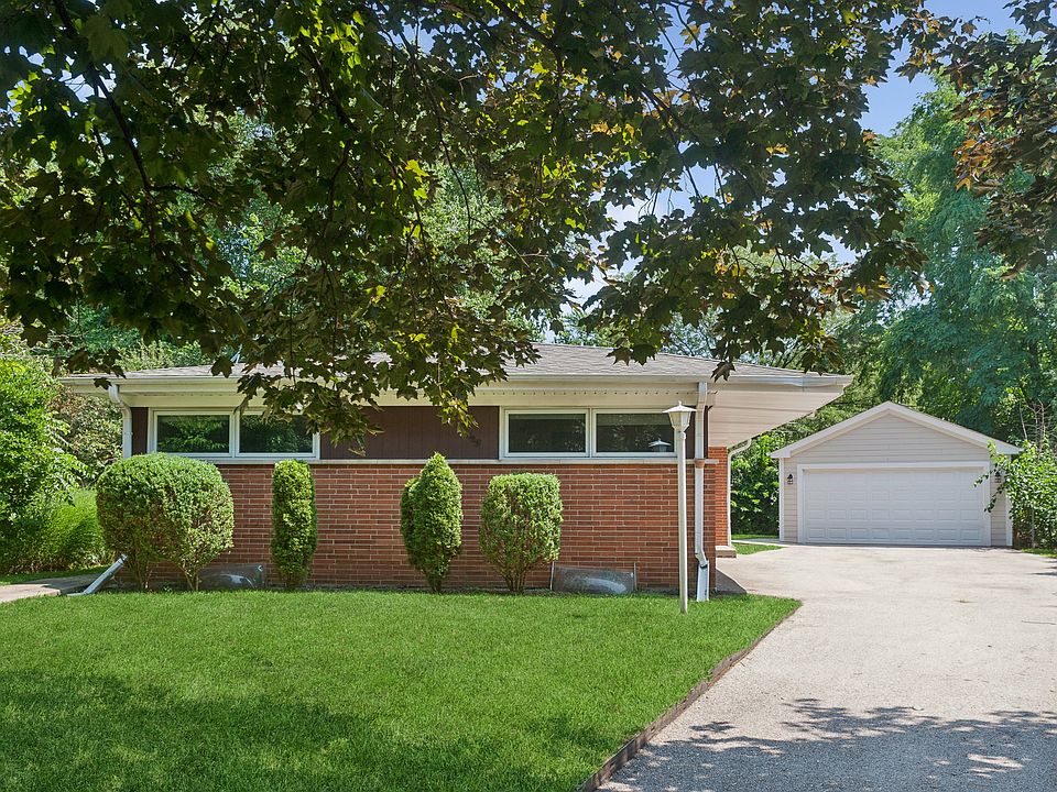 1st image of 2117 Parkview Ct