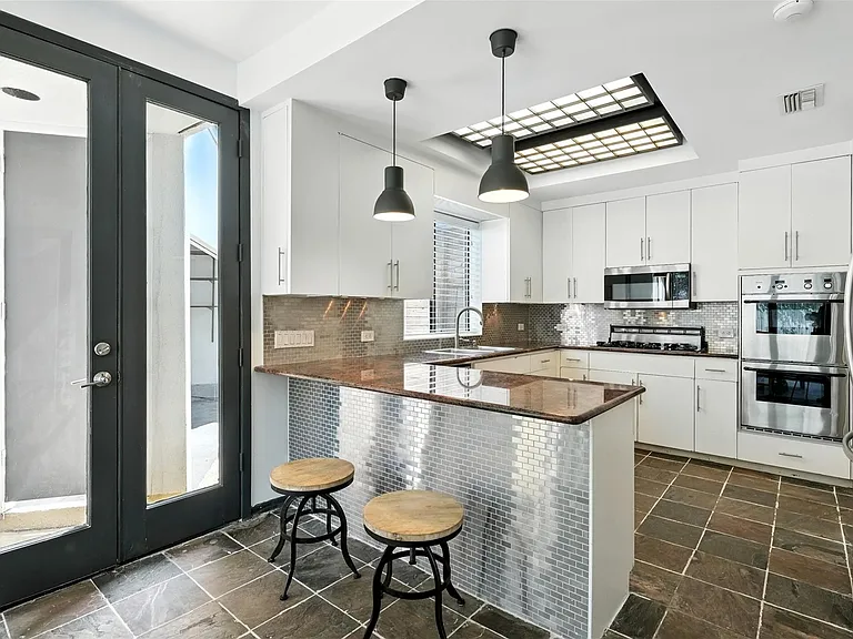 2019 McClendon St — Photo 13