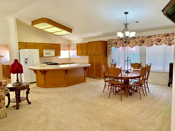 4th image of 30310 Holdridge Dr