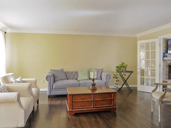 12 Fox Run, Denville, NJ 07834