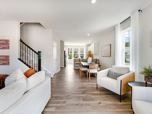 7th image of this home
