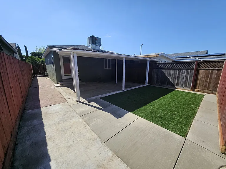 516 S Veach Ave — Photo 36
