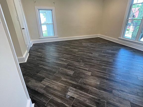 4th image of 216 Main St #2