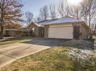 3606 W Vincent Dr, Springfield, MO 65810