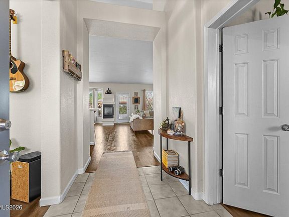 3rd image of 3215 Mirador Ct