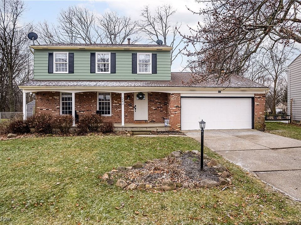 1st image of 243 College Park Dr