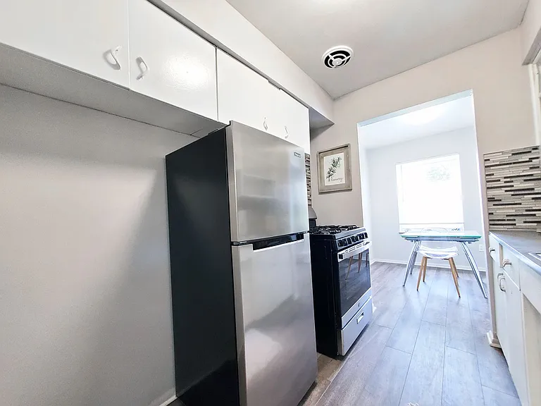 Smartland Lee-Mustang Apartments — Photo 9