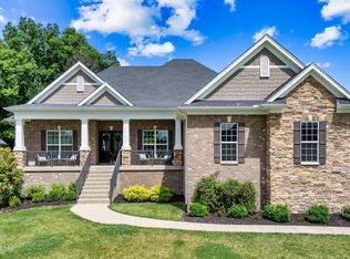 17119 Shakes Creek Dr, Fisherville, KY 40023