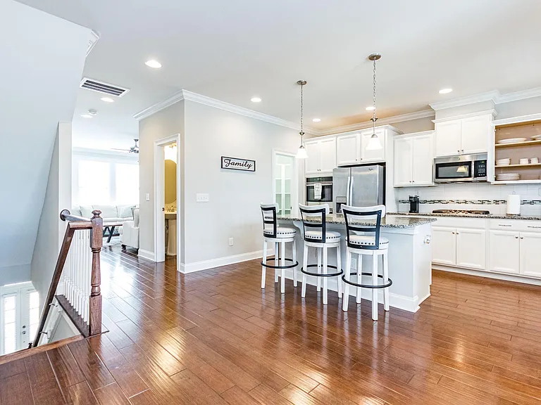 617 Balsam Fir Dr — Photo 4