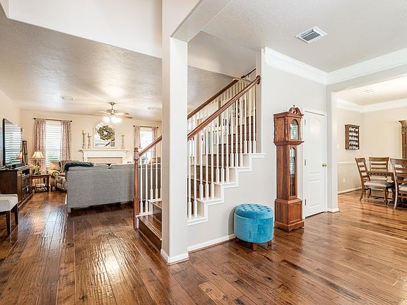 4th image of 26910 Marlan Forest Ln