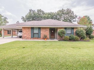206 E Bluebird Dr, Lafayette, LA 70508