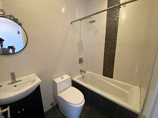 Rented by Rentopia | media 21