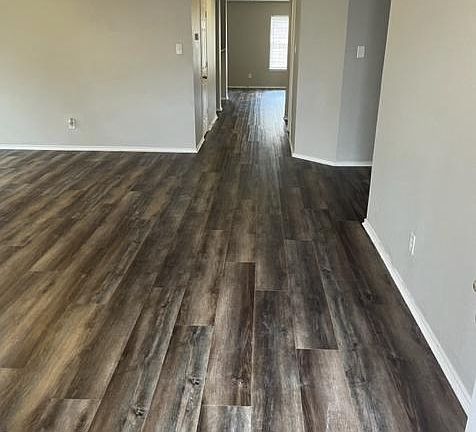 3rd image of 9020 Garden Springs Dr
