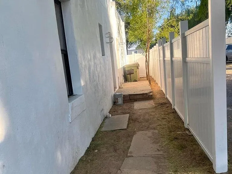 5914 W Myrtle Ave — Photo 11