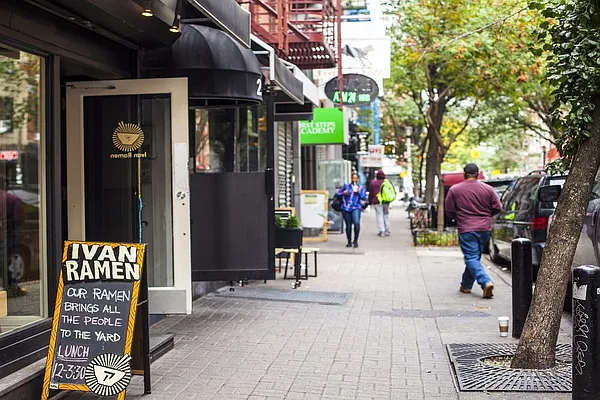 Rented by Zumper Inc | media 61