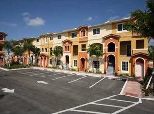 Highland Park Village, Hallandale Beach, FL 33009