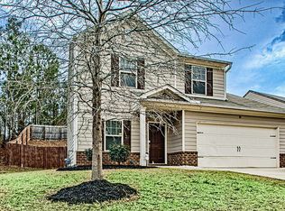 7439 Saint David St, Fairburn, GA 30213