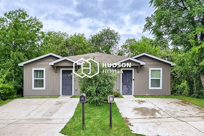 3 bed, 1.0 bath, 838 sqft, $1,025 — Photo 1