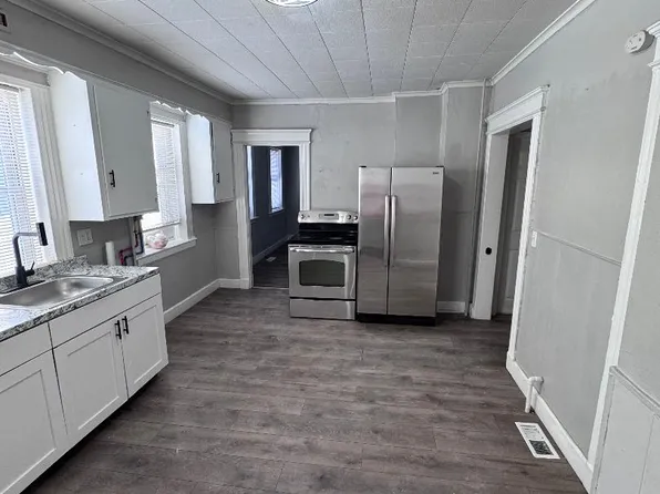 25 Greenmount Ter #A, Waterbury, CT 06708