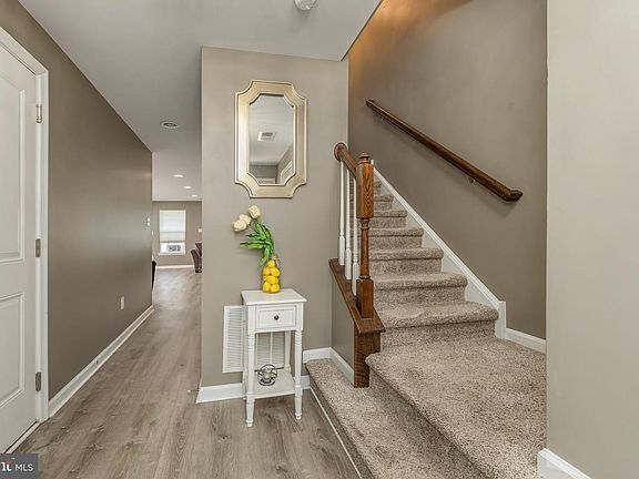 2nd image of 1027 Prime Pl