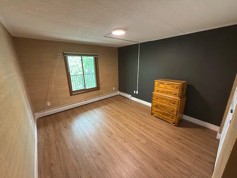 10501 Cedar Lake Rd #511 — Photo 9