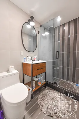 Rented by Nolita Group | media 11