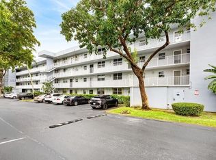 114 Royal Park Dr APT 3H, Oakland Park, FL 33309