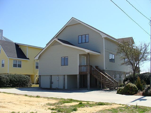 1st image of 307 S 12th St