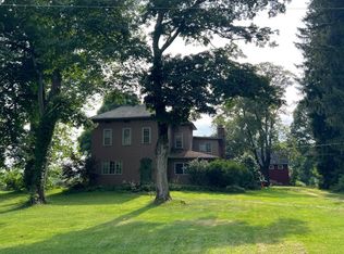 3313 Raccoon Valley Rd, Granville, OH 43023