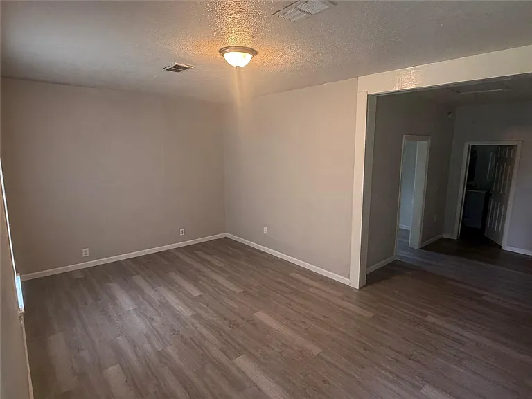 330 Gordy Rd — Photo 4