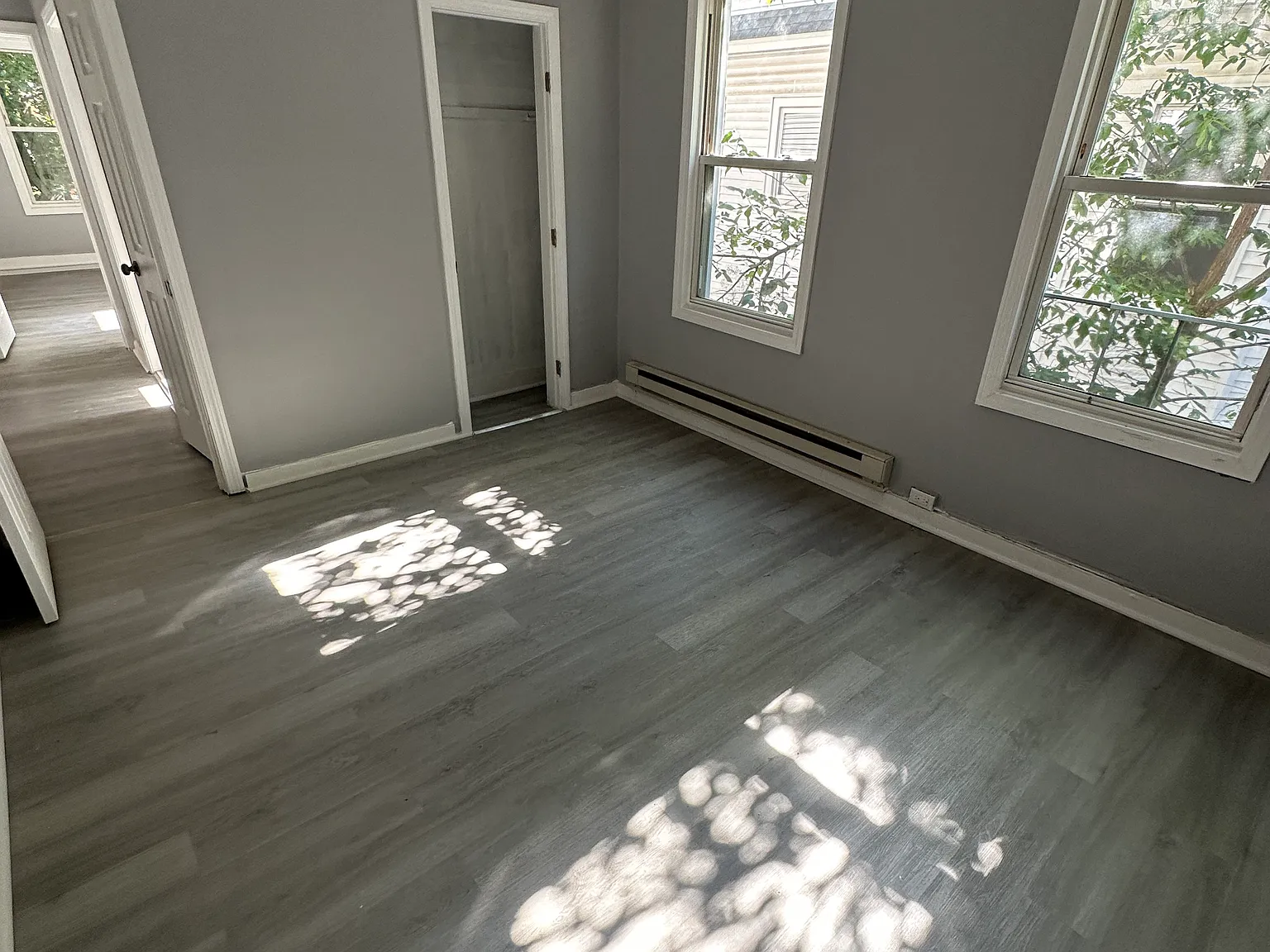 3 bed, 1200 sqft, $1,449 — Photo 1