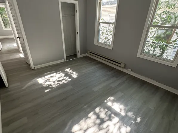 28 Harding Pl #B2, New Haven, CT 06511