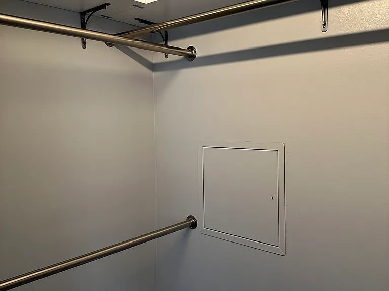 Guest bedroom closet.