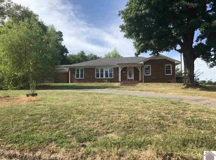 1402 Hillcrest St, Fulton, KY 42041