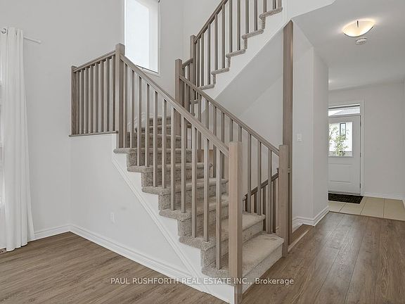 4th image of 30 Dowdall Cir