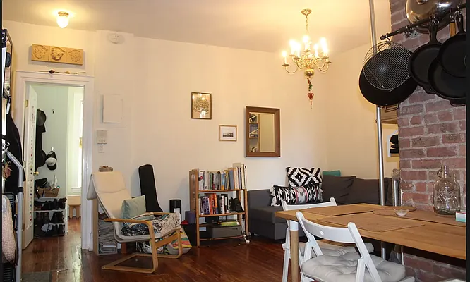 Rented by Compass | media 11