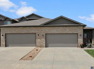 3840 Chileno Dr, Lincoln, NE 68516