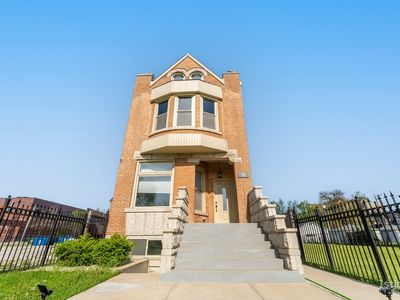 6409 S Kenwood Ave, Chicago, IL, 60637