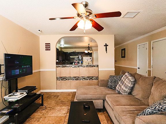 5th image of 12017 Belfry Park Dr
