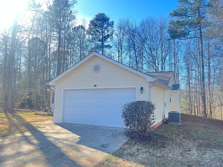 162 Mayweather Dr — Photo 4