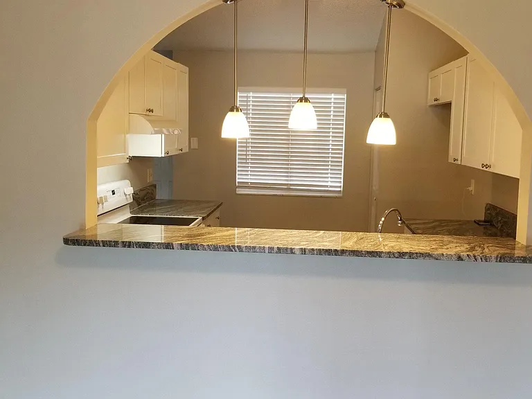 3320 Laurel Dale Dr — Photo 7