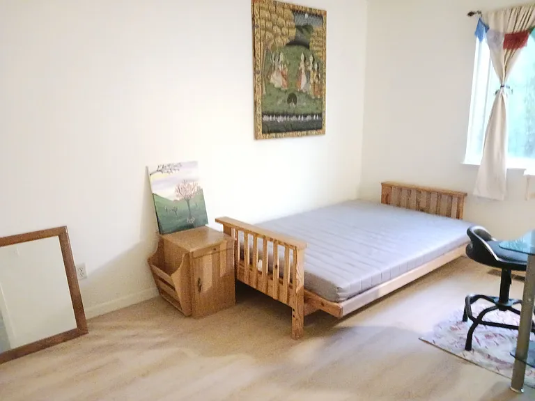 101 Hagar Ct — Photo 3