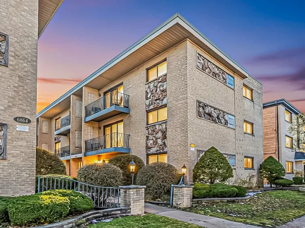 6870 N Northwest Hwy APT 2F, Chicago, IL 60631