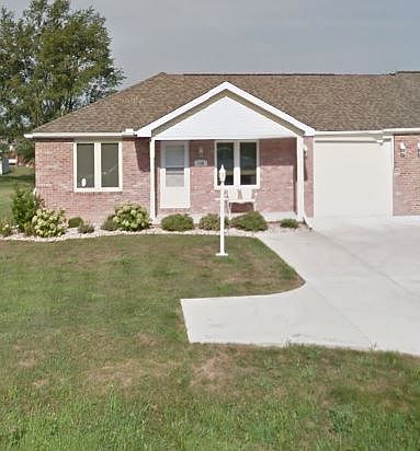 1124 N Main