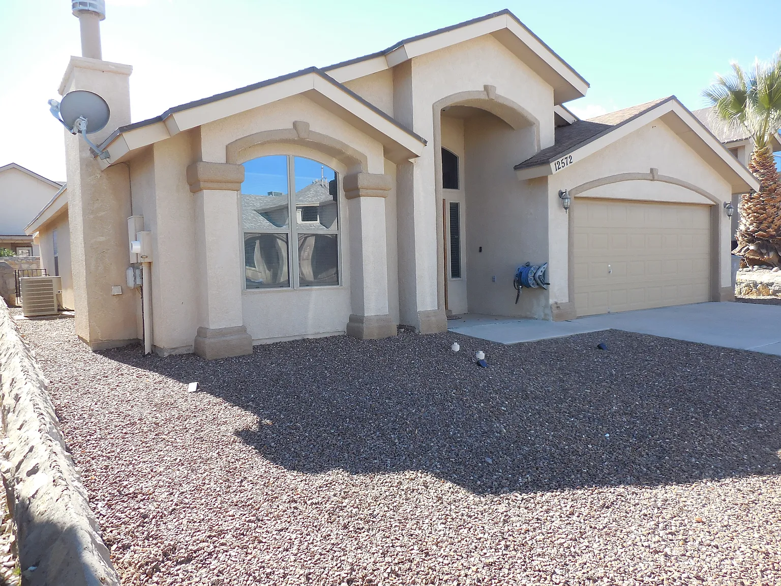 12572 Paseo Lindo Drive - 1 — Photo 2