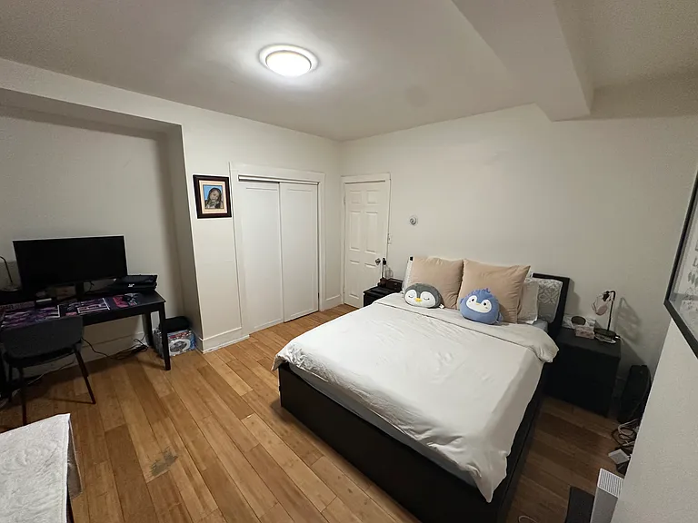 306 Sumner St #1 — Photo 6