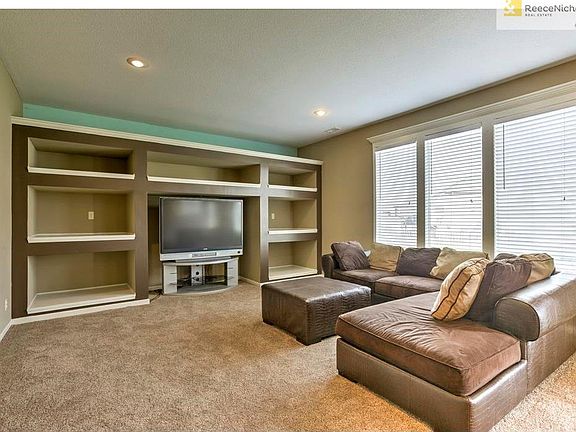 Family room with new carpet.